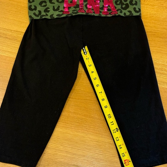 PINK Victoria's Secret Black Leggings w/ Leopard Print Waistband sequence Y2K - Picture 3 of 6